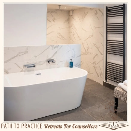 Private Super-King Luxury Suite (For Single Occupancy)