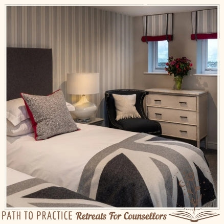 Private Twin Bedroom & En Suite (Single Occupancy)